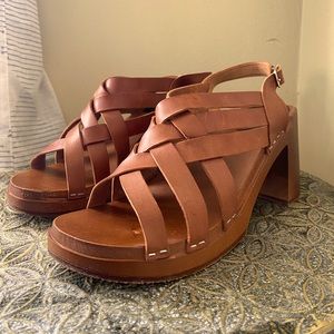 Vivi Swedish Hasbeens in Cognac.